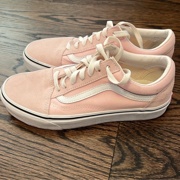 Vans Shoes - Vans Old Skool shoes *DISCONTINUED COLOR*